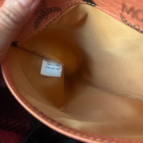 MCM  Envelope Clutch in Cognac Novelty GWP - Picture 6 of 9